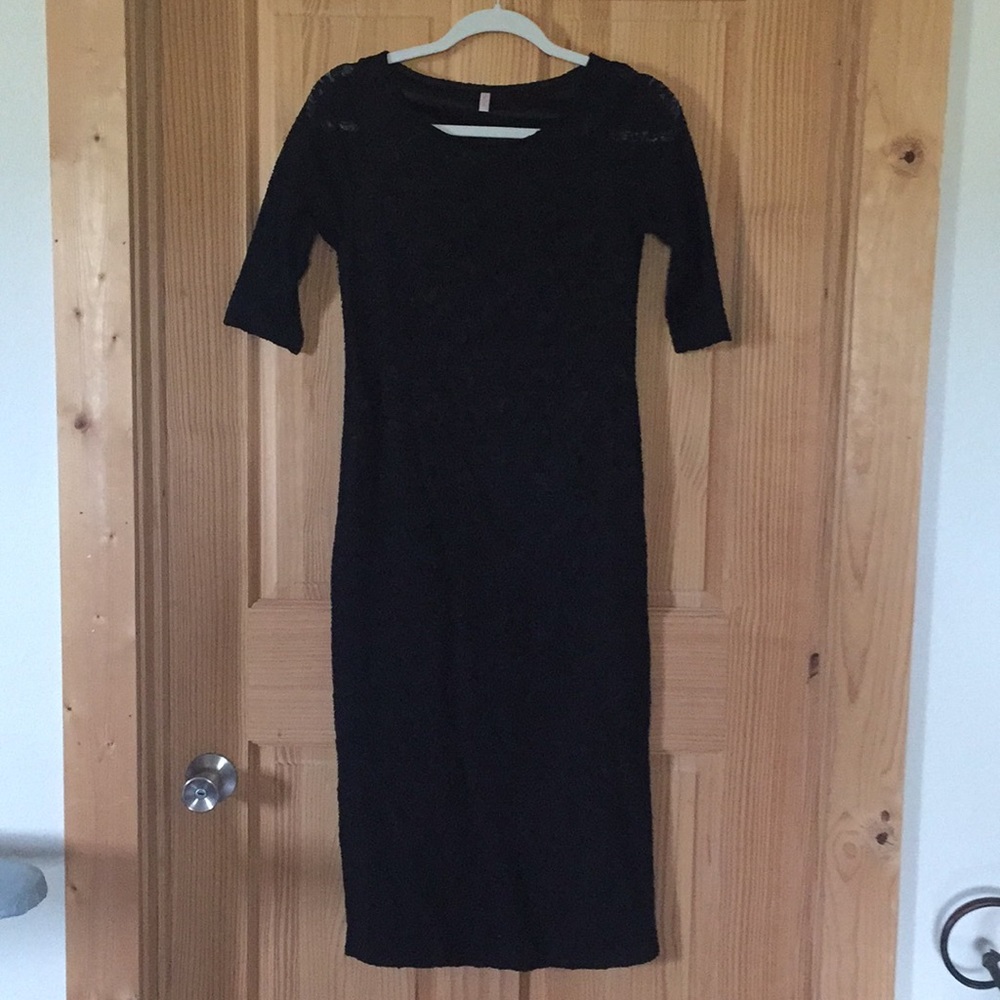Black maternity dress